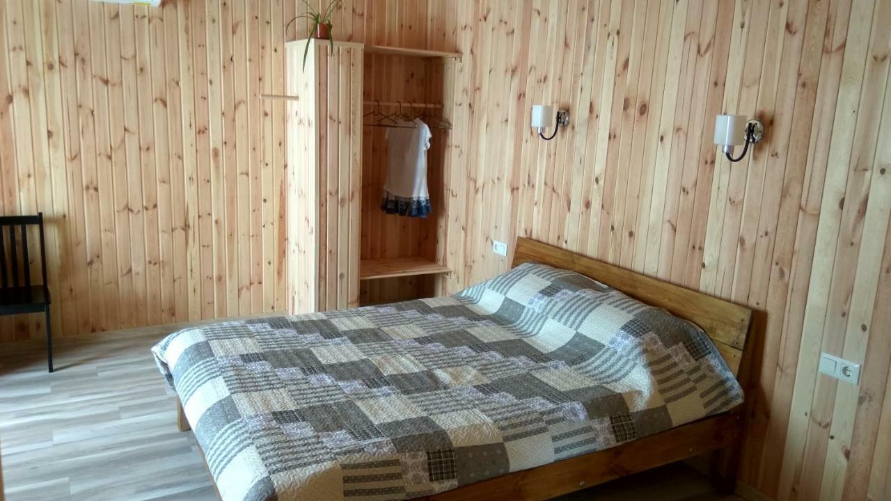 Eco House Hotel ชรอโนมอสค์ ภายนอก รูปภาพ