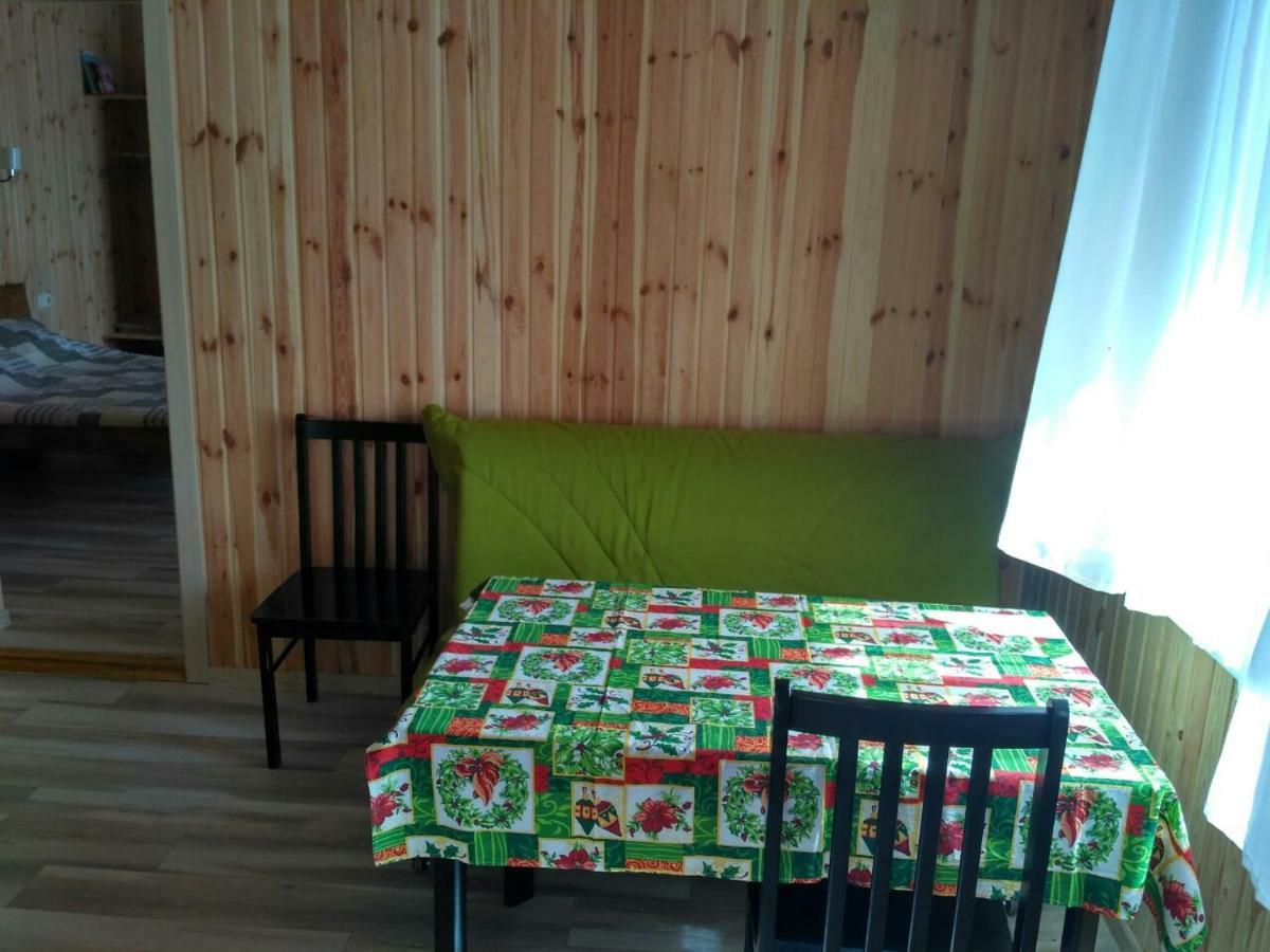 Eco House Hotel ชรอโนมอสค์ ภายนอก รูปภาพ
